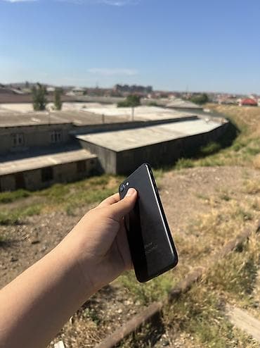 gopro 7: IPhone 7 — 3
