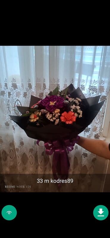 Buket guller şekilde qiymet melumat qeyd olunub unvan Gence