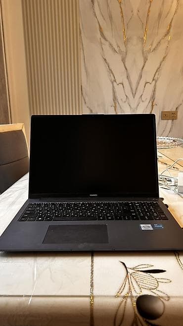 Acer: İdeal Vəziyyətdə Huawei MateBook (i5 12-ci Nəsil) Vəziyyəti: İdeal — 5