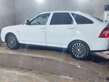 lada kalina 2009: VAZ (LADA) Priora: 1.4 l | 2013 il 55235 km Hetçbek — 5