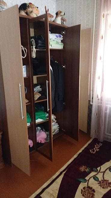 İşlənmiş, 4 qapılı, Güzgülü, Qəhvəyi, Taxta, Açılan, Düz dolab