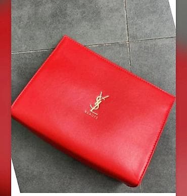 aksesuarlar: Qırmızı kosmetik/aksesuar çantası – YSL Beauté loqolu,в наличии. - — 1