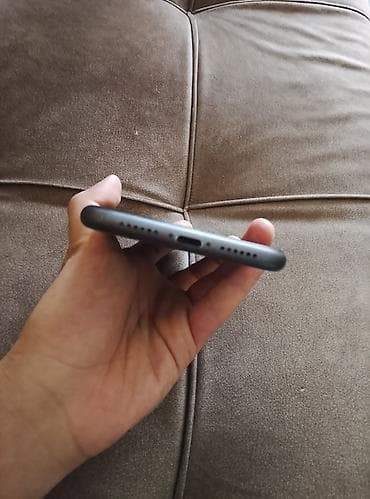 iphone original adapter: IPhone 11, Qara, Simsiz şarj — 4
