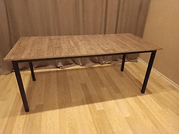 Masa – müasir minimalist dizayn - Üst lövhə: taxta fakturalı laminat