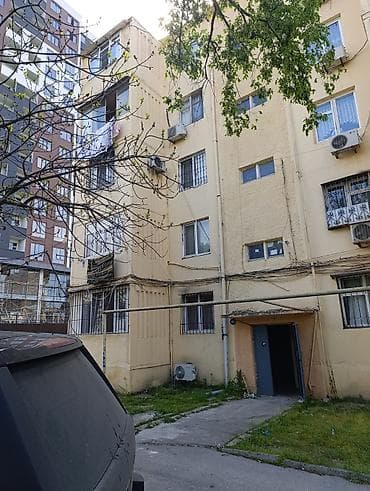 nizami mall: Bakı, 8-ci kilometr, 1 otaqlı, Köhnə tikili, m. Neftçilər, 31 kv. m — 2