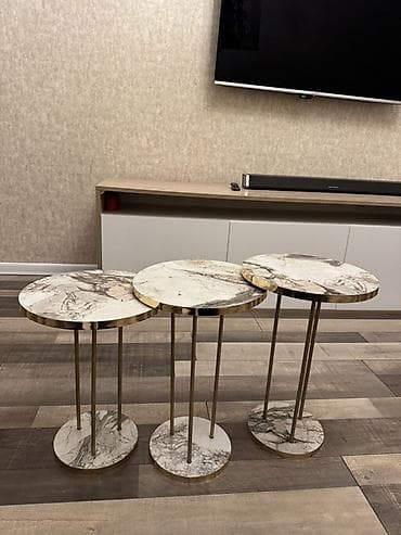 mermer masalar: Mərmər dekorlu 3-lü yan masa dəsti - Dəst: 3 ədəd dairəvi yan/servis — 2