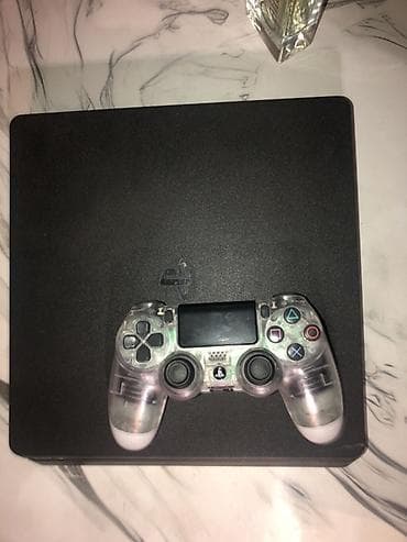 plesteyşın 2 ikinci el: Salam Playstation 4 Slim 1TB 1 pultnan icində 20dən cox oyun var — 2