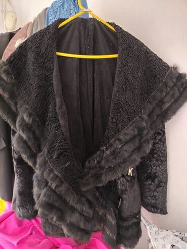 trenerke 4xl: Kurtqa satılır təzədir 60 manata alınıb razmer olmadıgı ücün 30 manata — 4