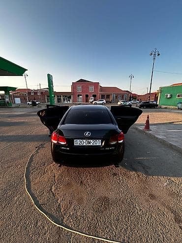 land rover 2002: Lexus GS: 3 l | 2005 il Sedan — 8