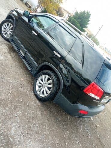 c klass mersedes: Kia Sorento: 2 l | 2011 il Ofrouder/SUV — 5