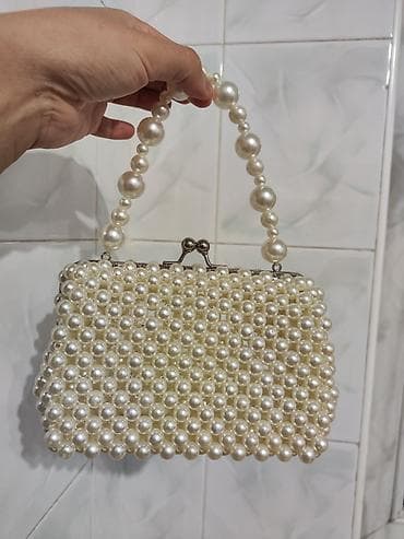 Muncuqla işlənmiş dəbli əl çantaları - Model 1: İncə krem rəngli