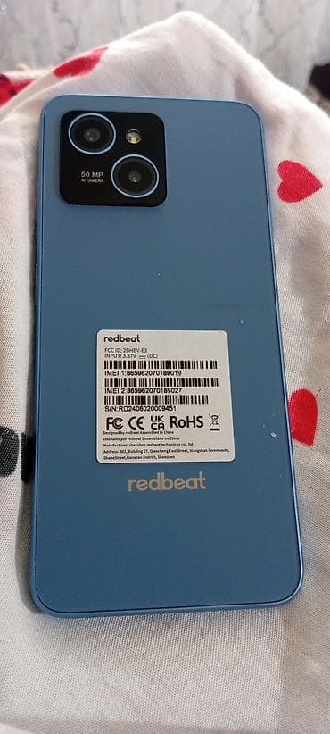 Redbeat E3 smartfon - Rəng: mavi korpus, mat arxa səth - Arxa kamera