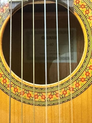 Nəfəs alətləri: Klassik gitara, Yamaha — 6