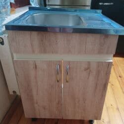 шкафы ванной комнаты: Mətbəx üçün lavabo dolabı - Material: laminat korpus, ağ içlik; — 1