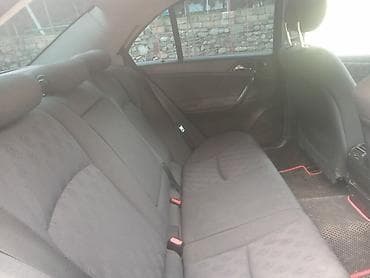 mercedes w202 ehtiyat hisseleri: Mercedes-Benz C 200: 2 l | Sedan — 5