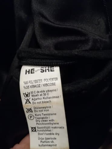 дождевик купить в баку: Palto. Qarali seri rəng təmiz yun. Kapsonkasida var. İstəyəndə — 7