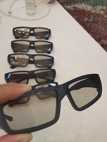 Kompüter, noutbuk və planşetlər: 3D polarized TV eynəkləri. 6 ədəd eynəklər işlədilməyib. Yenidir — 2