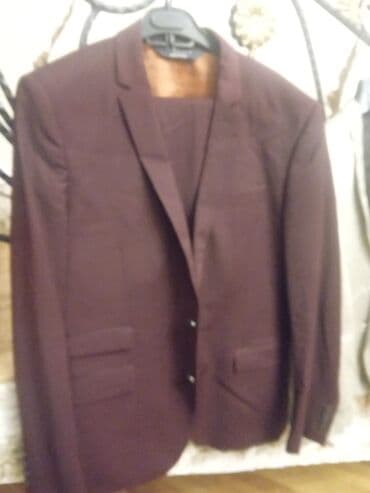 Daraq panellər: Kostumlar ve pencekler,Italyada alinmiwdilar,ucuz satilir,48 - 50 — 2