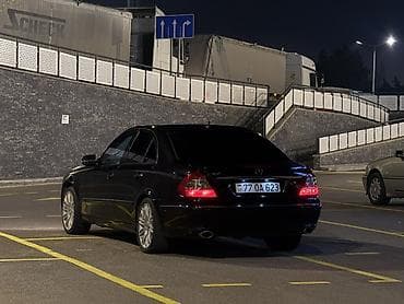 mersedes maşin: Mercedes-Benz E-Class: 3.5 l | 2006 il Sedan — 6