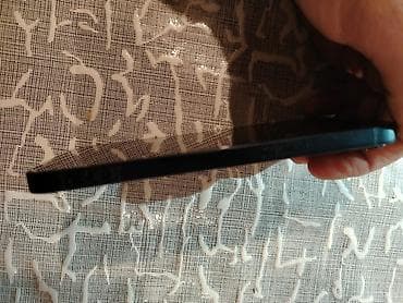 ipad air 6: IPhone 13, 256 GB, Qara, Face ID — 3