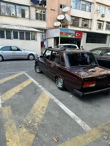 Salam maşın bez detaldı 100 fayiz isdənilən yerdə yoxladra bilərüy nə