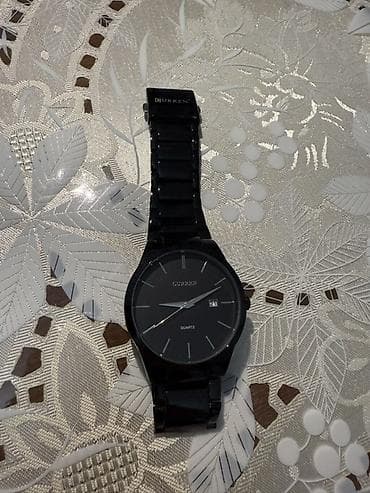 Qol saatı, Curren, rəng - Qara