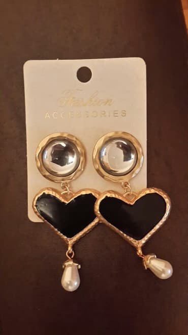 Qadın ayaqqabıları: Sirga internetle sifariw olunub istifade edilmeyib — 1