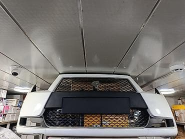 Məhsul: Universal ön bamper komplekti (radiator barmaqlığı ilə)