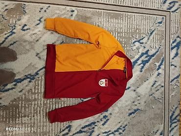 paltarı: Svitşot, S — 2