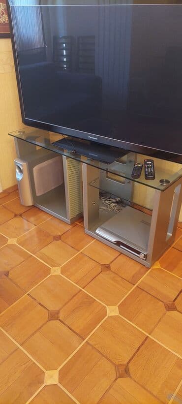 снять в аренду помещение под кафе: Подставка под телевизор, 20 ман, вотсапп номер — 1