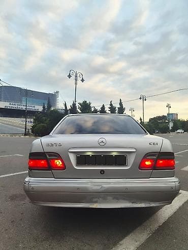 mersedes diski teker: 2001 ci il 2.7 CDİ dizel. Əla veziyyətde tecili satilir — 6
