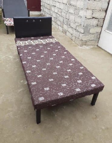 Kravat taza 
Hazırı var 
Çatdırılma münasib qiymata — 1