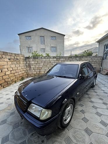 benzin qabı: Mercedes-Benz C 180: 1.8 l | 1997 il Sedan — 10