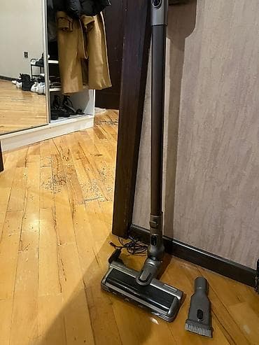 sims: HOFMANN simsiz şarjlı dik tozsoran - Brend/model: HOFMANN (korpusda — 5