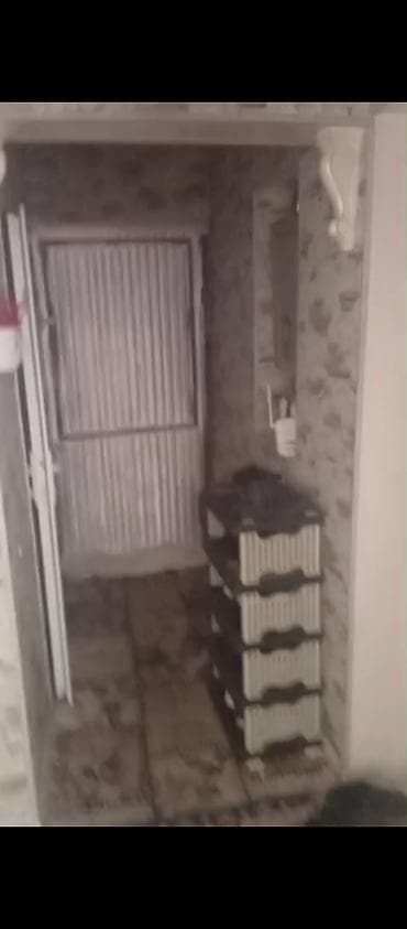 qobu yolunda ev: Qubanın mərkəzində vaqif küçəsində 1 həyətdə 2 ev satılır — 4