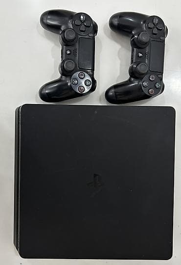 video reqstrator: Sony PlayStation 4 Slim + 2 ədəd DualShock 4 pultu Şəxsi istifadəmdə — 3