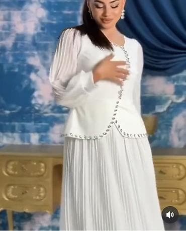 super maks: Ağ rəngli zərif ziyafət/libas - Model: uzun, axıcı ətəkli maxi paltar — 5