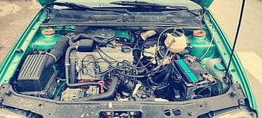 opel astra 98: Volkswagen Golf 3, 5 qapı, yaşıl rəng. - Motor: benzin, 4 silindr — 2