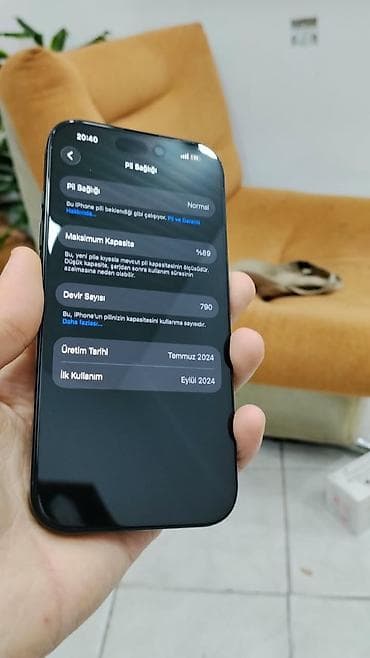 belkin: IPhone 16 Pro, 128 GB, Black Titanium — 2