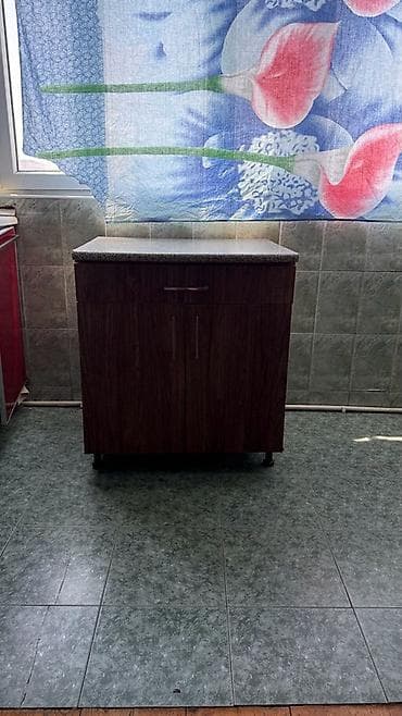 qapi ustu: Mətbəx dolabı – kompakt və funksional - Material: Aşağı hissə ağac — 2