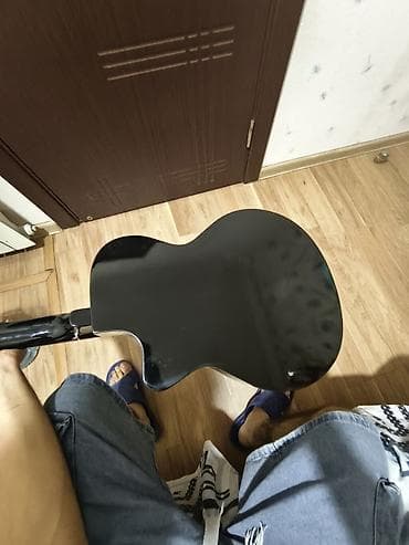 gitara balaca: Gitar satılır almışam heç istifadə edilməyib aşağı hissədə balaca bir — 2