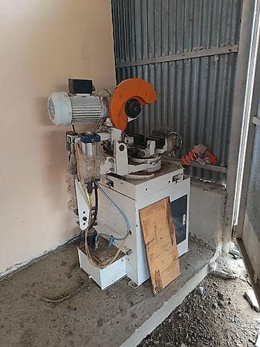 Metall kəsmə üçün sənaye tipli diskli mişar (soyuq mişar) Yenidir