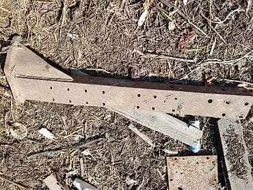 gürcüstan ehtiyat hisseleri: Metall konstruksiya və ehtiyat hissələri dəsti Təsvir: - Ağır — 3