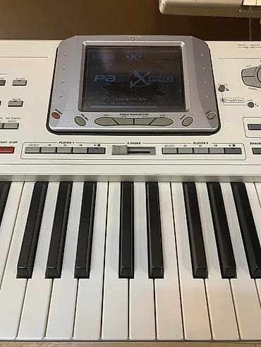 sintezator qiymetleri: Синтезатор, Korg — 10