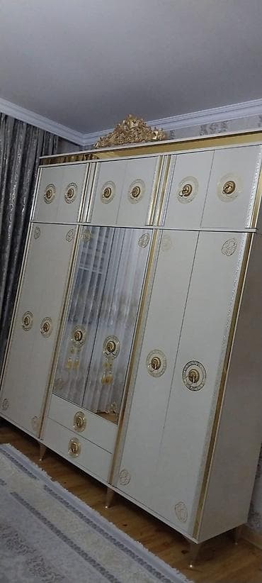 termo: İri Dolab və güzgü kamot kimidə stifadə etmek olur yenidir az stifadə — 3
