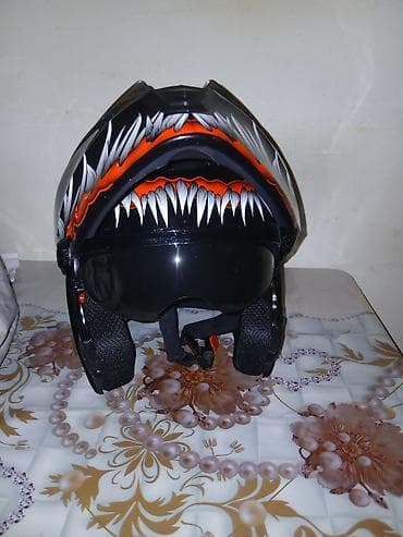 cg motor: Motodalqıç kaskı – qrafik dizaynlı - Növ: tam üzlü (full-face) moto — 2