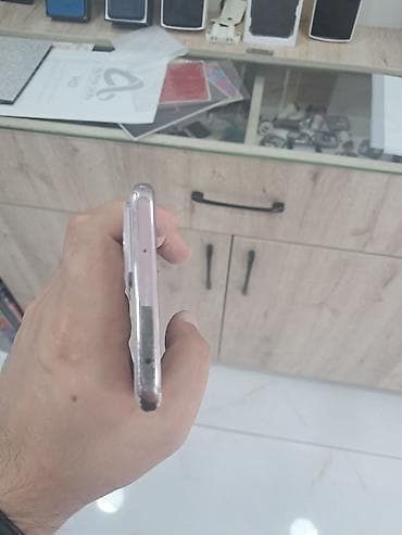ipad 4 pro: Xiaomi 13 Lite, 128 GB, rəng - Gümüşü, 
 Barmaq izi — 3