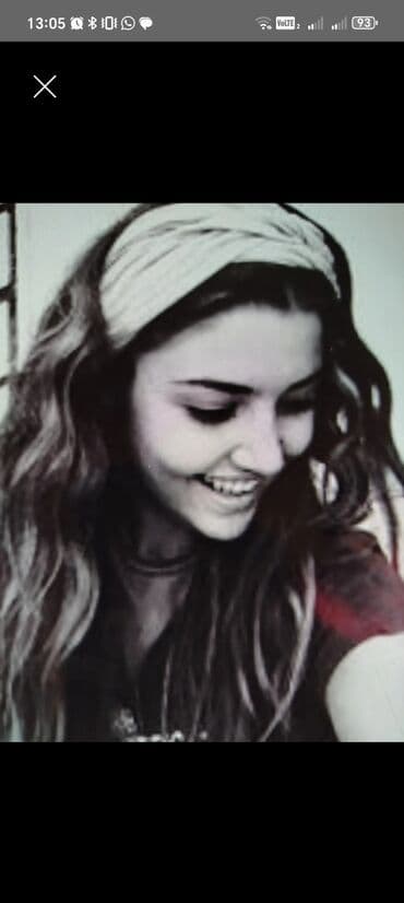 Ev temizliyi ofis fərq etməz ev işləri görürəm. Qabları yuyuram