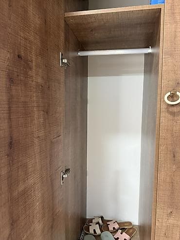 tek dolablar: İşlənmiş, 2 qapılı, Siyirməli, Qəhvəyi, Taxta, Açılan, Düz dolab — 2