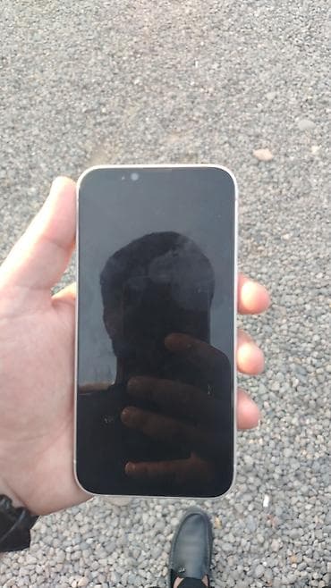Техника и электроника: IPhone 13, Белый, Face ID — 8